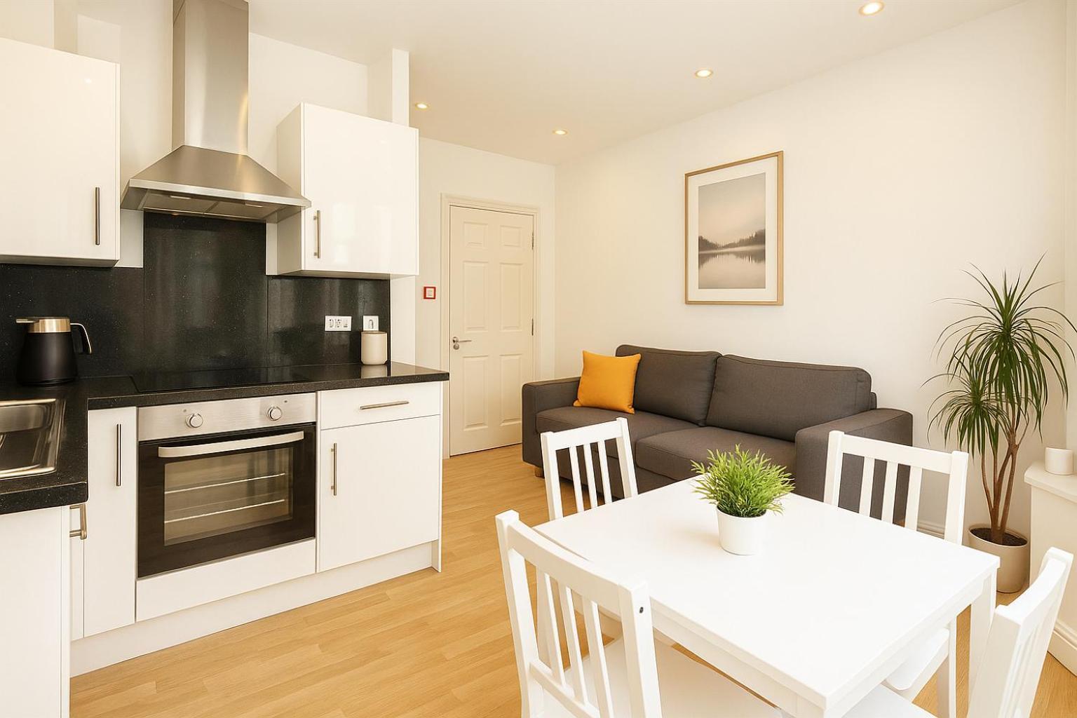Bute Park Apartment W/ Heating + Private Bathroom 카디프 외부 사진